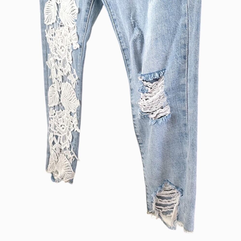 The Vintage Shop Lace Applique Distressed Jeans Sz S - Picture 6 of 8